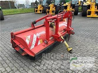 Dücker UM 27 Klepelmaaiers