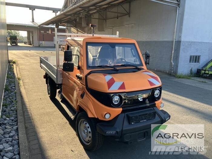 Evum MOTORS ACAR XL Auto's