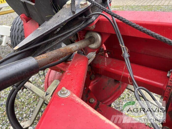 Fella TH 8608 DN Schudders