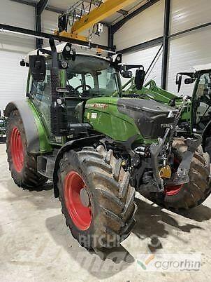 Fendt 211 VARIO Tractoren