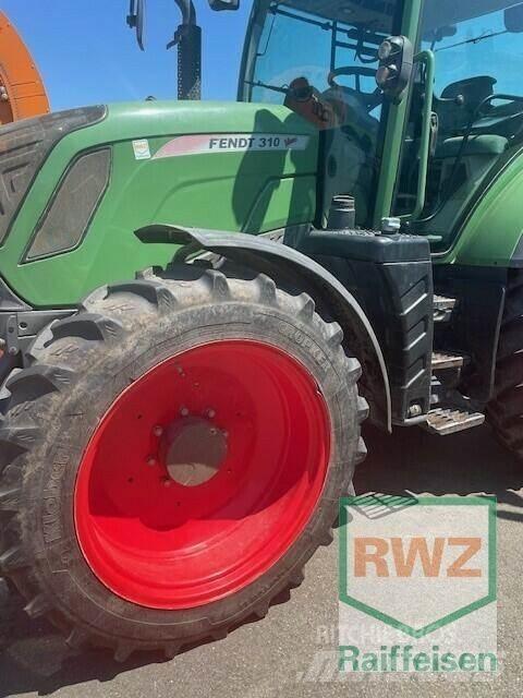Fendt 310 Vario S4 Tractoren