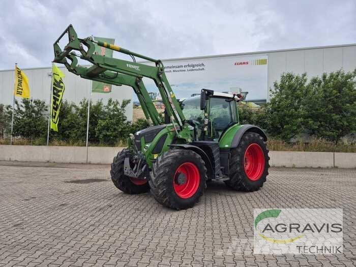 Fendt 718 VARIO S4 Tractoren
