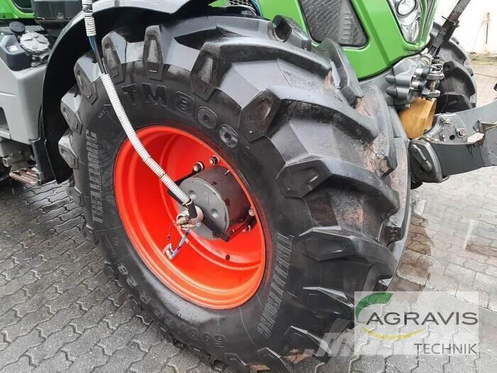 Fendt 724 VARIO S4 Tractoren