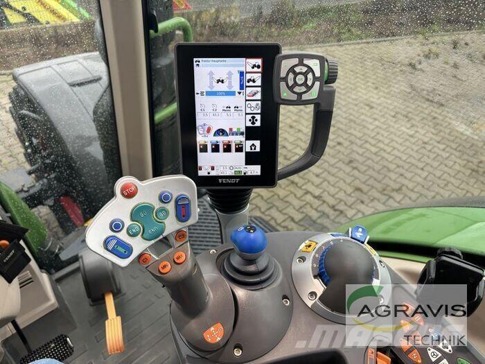 Fendt 724 VARIO S4 Tractoren
