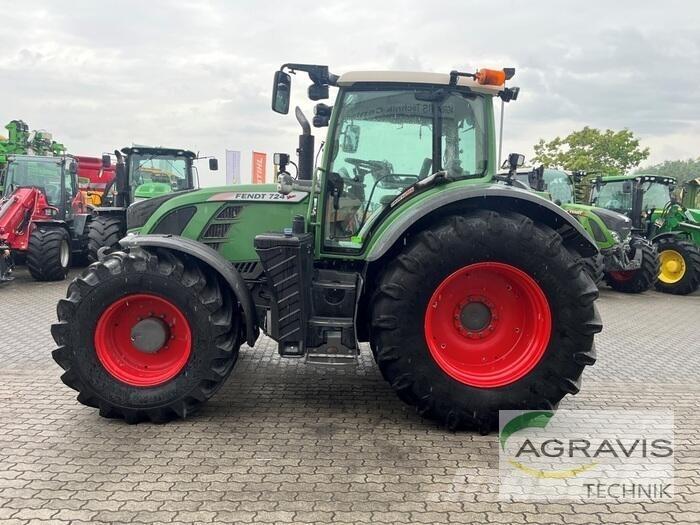 Fendt 724 VARIO SCR Tractoren