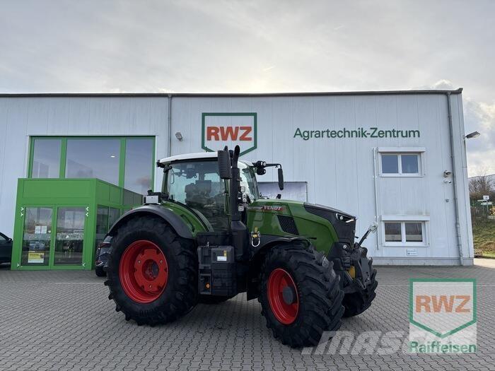 Fendt 728 Vario Tractoren