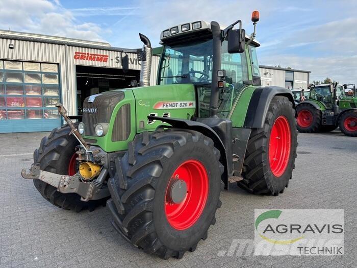 Fendt 820 VARIO Tractoren