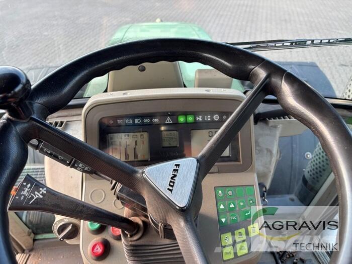 Fendt 820 VARIO Tractoren