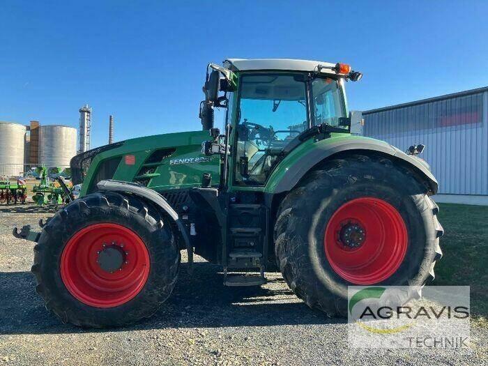 Fendt 824 VARIO SCR Tractoren