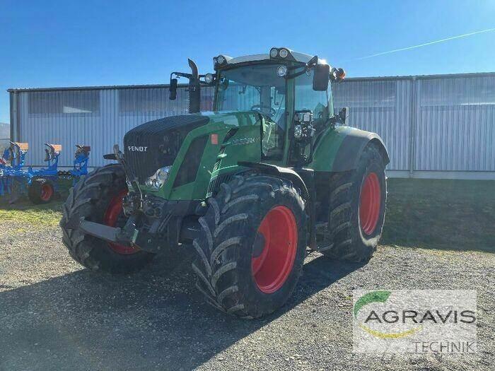 Fendt 824 VARIO SCR Tractoren