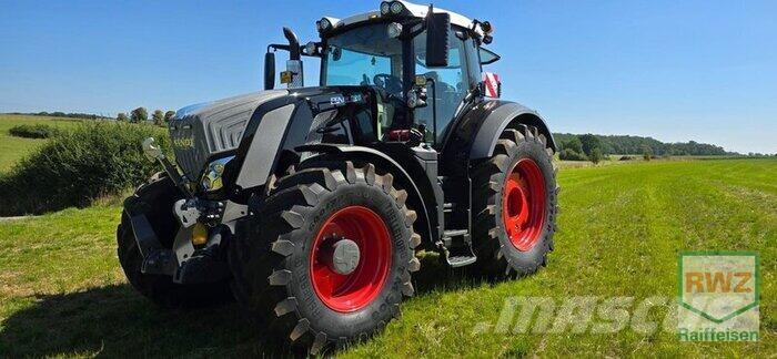 Fendt 828 S4 Vario Tractoren