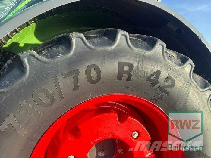 Fendt 828 Vario S4 Tractoren