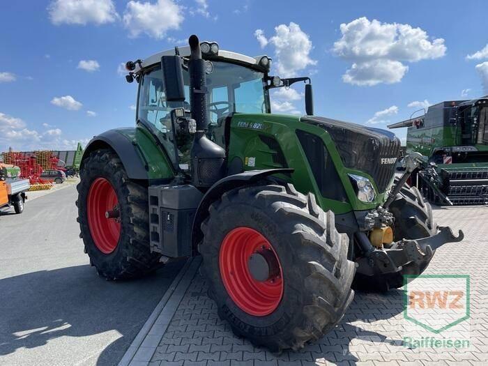 Fendt 828 Vario S4 Tractoren