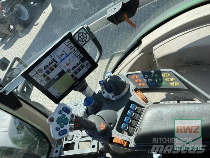 Fendt 828 Vario S4 Tractoren