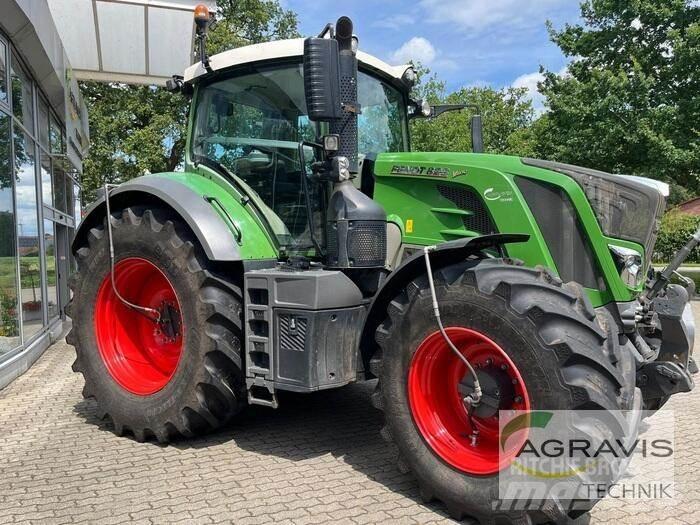 Fendt 828 VARIO S4 Tractoren