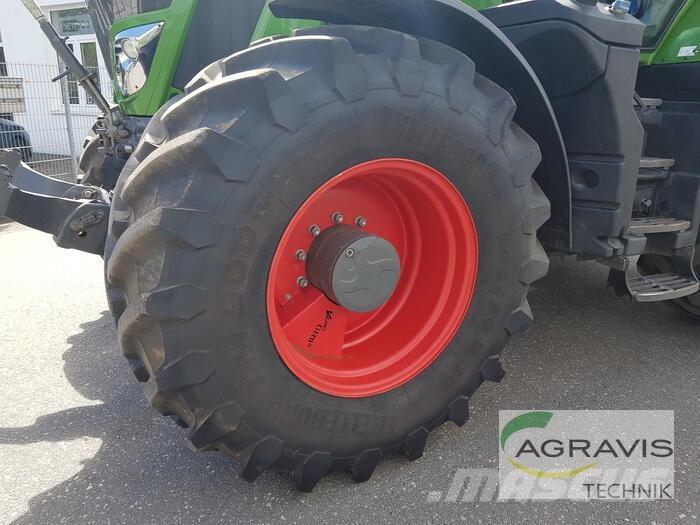 Fendt 828 VARIO S4 Tractoren