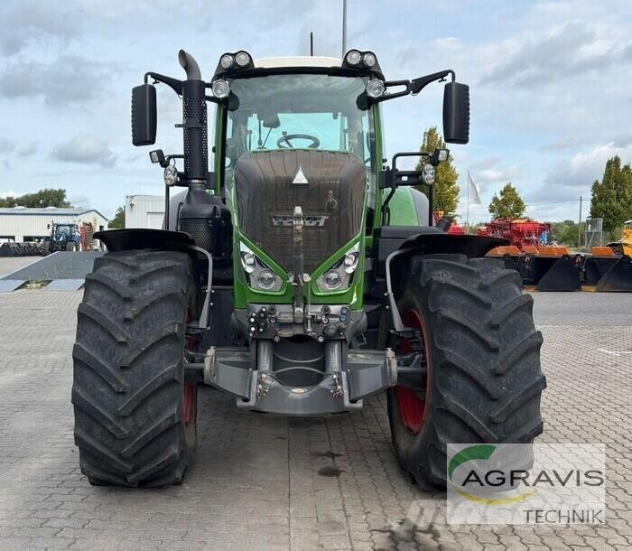 Fendt 828 VARIO S4 Tractoren