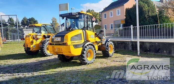 JCB 409 AGRI STUFE V Wielladers