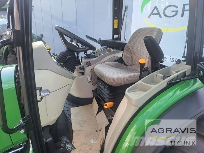John Deere 4066 R Tractoren