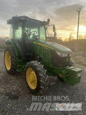 John Deere 5100R Tractoren