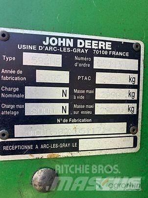 John Deere 592 MAXICUT Ronde-balenpersen