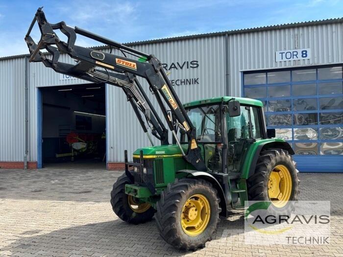John Deere 6210 Tractoren