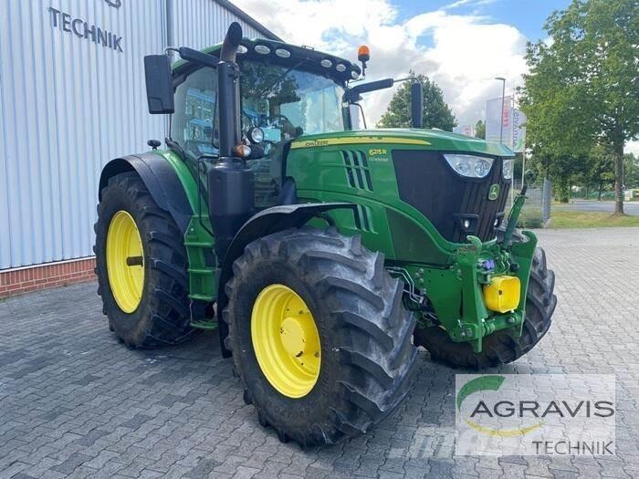 John Deere 6215 R Tractoren