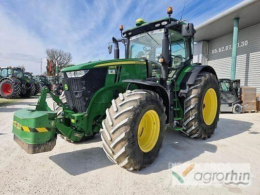 John Deere 7250R Tractoren