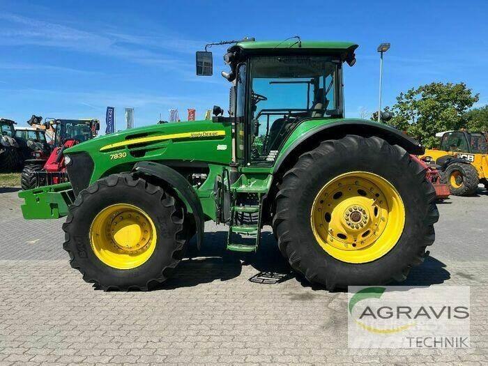 John Deere 7830 Tractoren