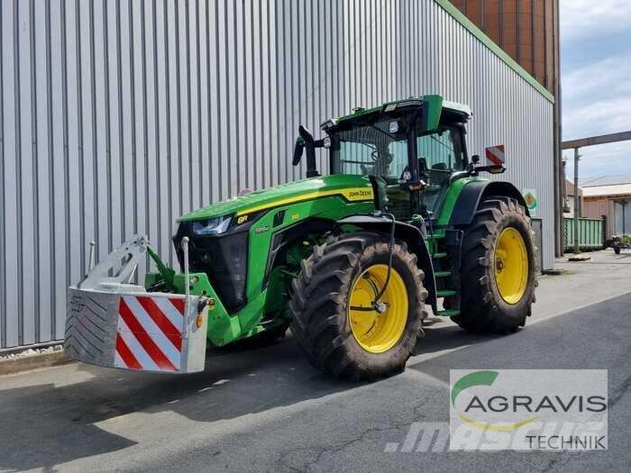 John Deere 8R 310 Tractoren