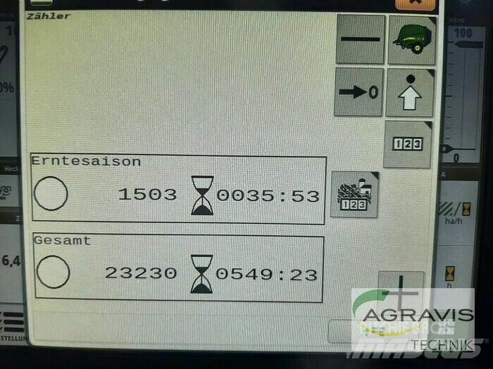 John Deere 990 Ronde-balenpersen