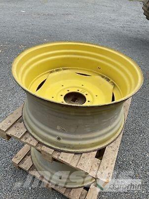 John Deere R38 + R28 Banden, wielen en velgen