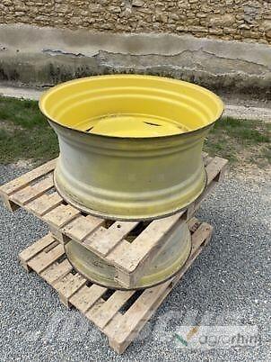John Deere R38 + R28 Banden, wielen en velgen