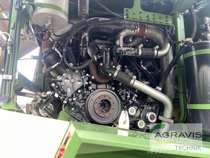 Krone BIG X 700 Zelfrijdende veldhakselaars
