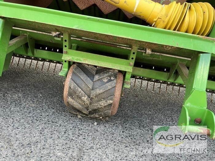 Krone EASY FLOW 3001 Hooi en voedermachine accessoires
