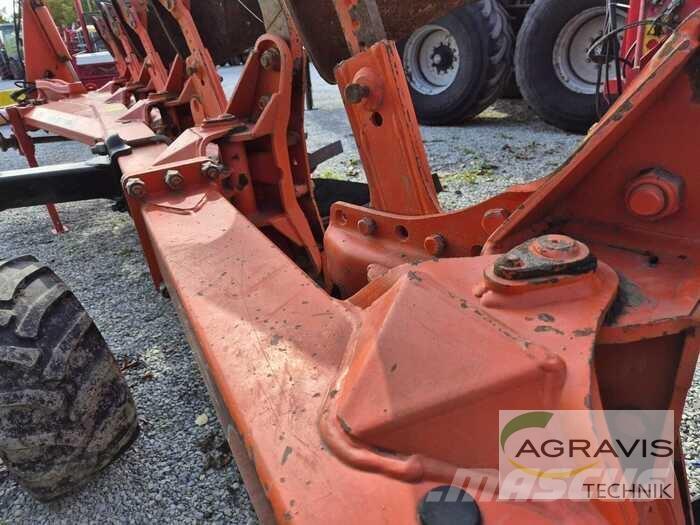 Kuhn VARI-MASTER 153 Wentelploegen