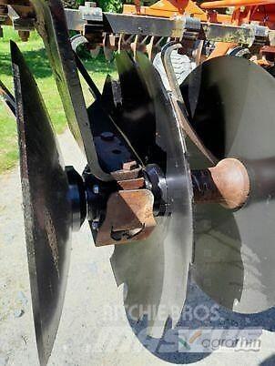 Kuhn XM32 Eggen