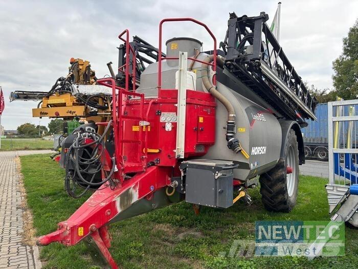  LEEB 8 GS Getrokken spuitmachines