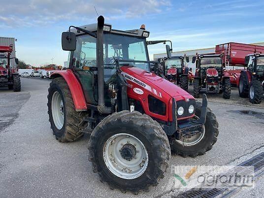 Massey Ferguson 5455 Tractoren