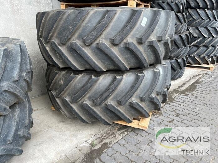 Michelin KR 710/75R42 Banden, wielen en velgen