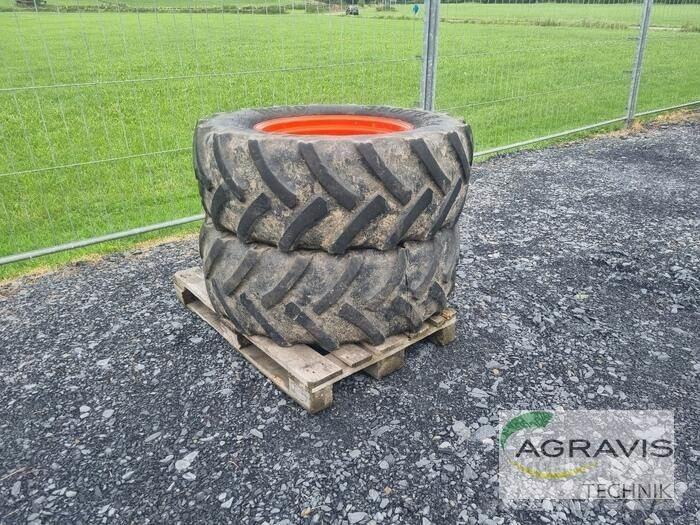 Mitas 380/70R24 Banden, wielen en velgen