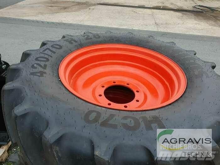 Mitas 420/70 R 28 Banden, wielen en velgen