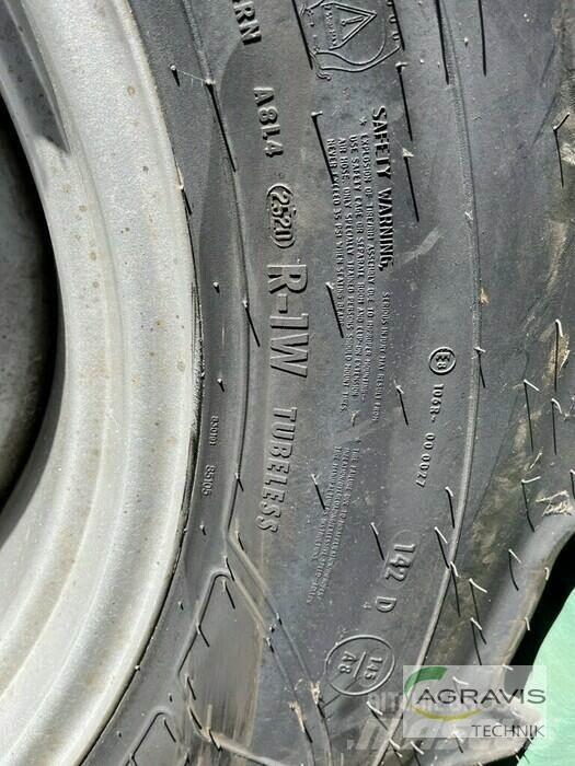 Mitas KR 540/65R28 Banden, wielen en velgen