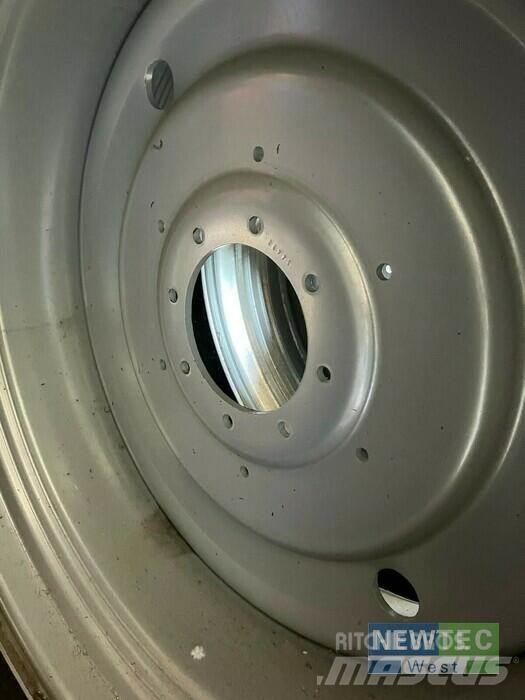 Mitas KR 650/65R42 Banden, wielen en velgen