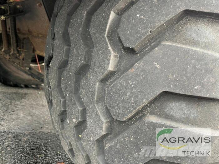 New Holland BB 940 Vierkante balenpers