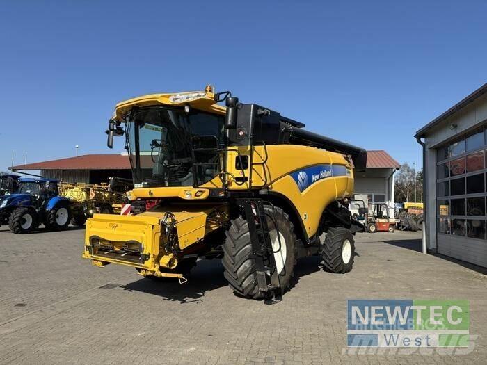 New Holland CX 8060 Maaidorsmachines