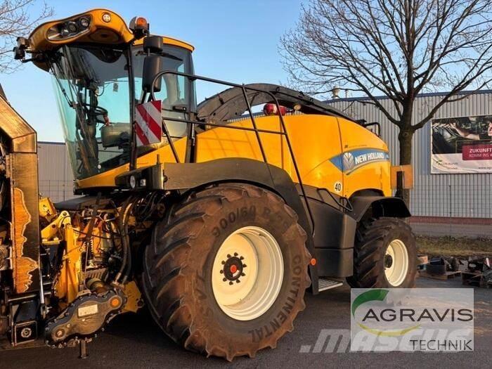 New Holland FR 700 Zelfrijdende veldhakselaars