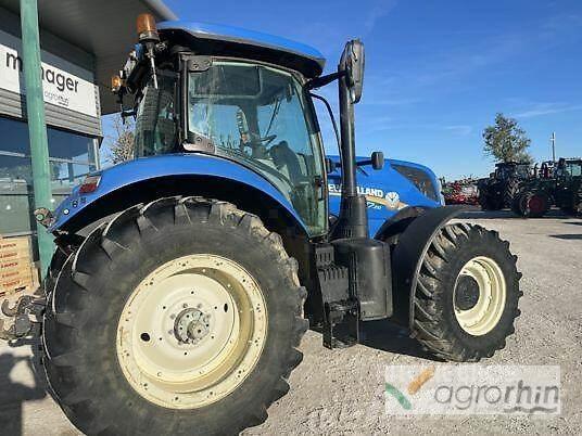 New Holland T7.210 Tractoren