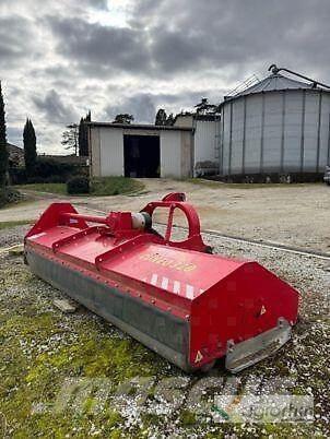 Omarv CUNEO 320 Klepelmaaiers