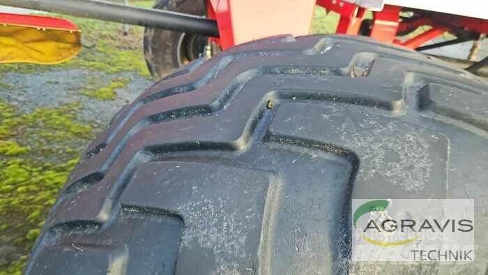 Pöttinger TOP 1252 C Schudders